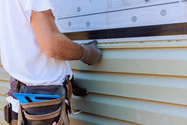 Trusted Emergency Siding Repair service in Wolcott, IN - Creative Siding
